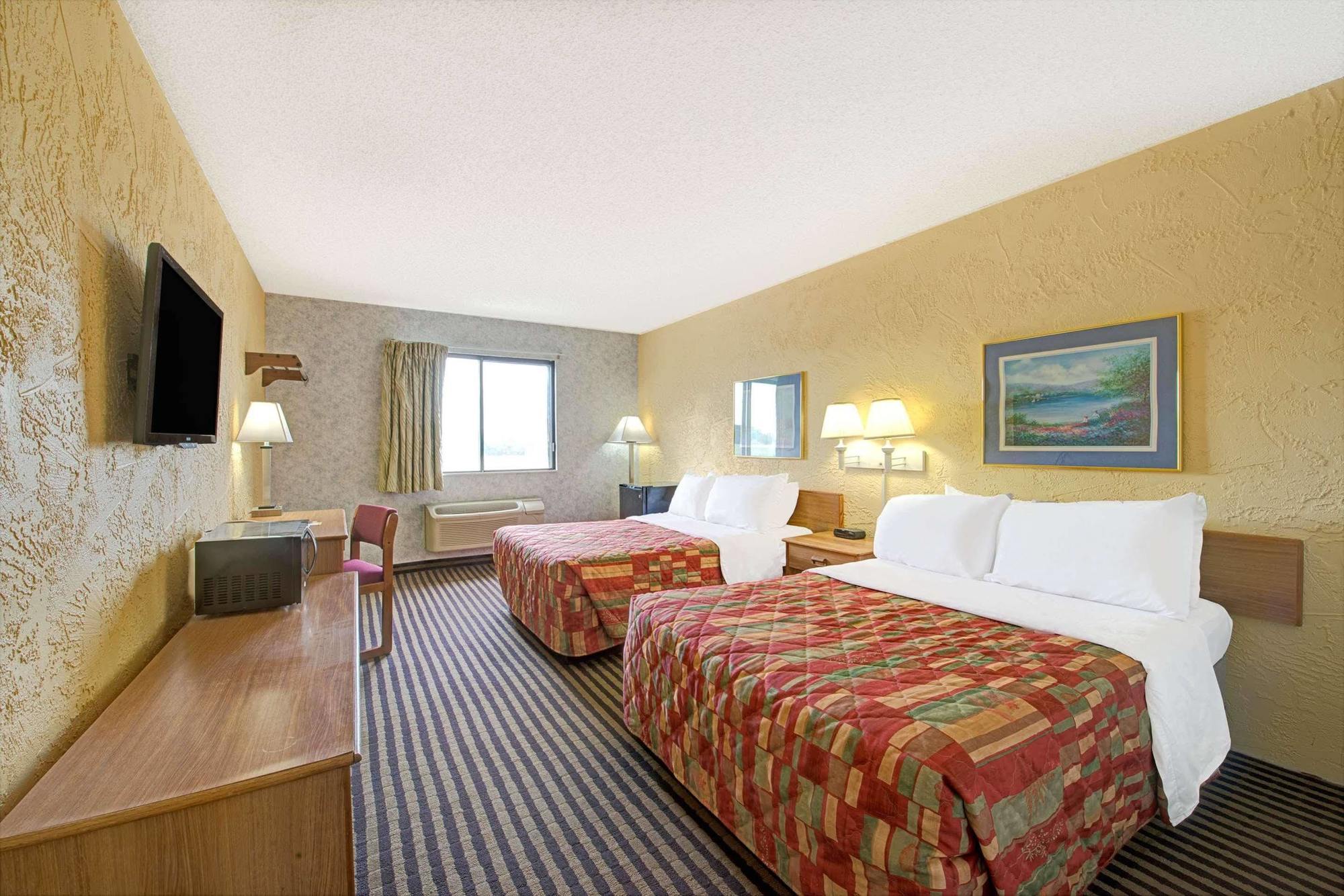 Quality Inn - Denton Exterior photo
